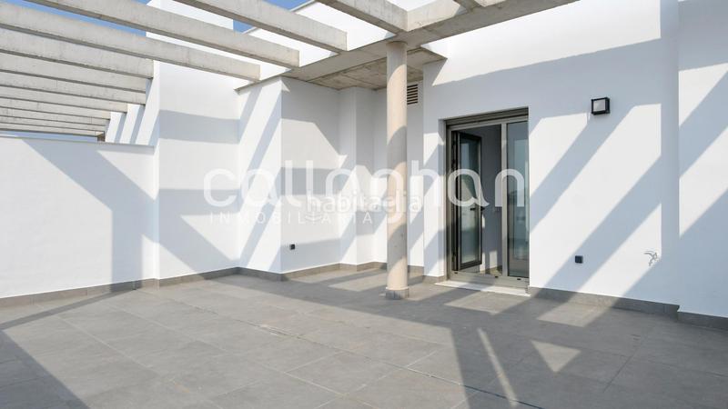 Foto 6ed34293-9e47-4a94-89a2-fdfd53412088. Attico con riscaldamento parcheggio in Zona Avenida Alta - Auditorio Torrent