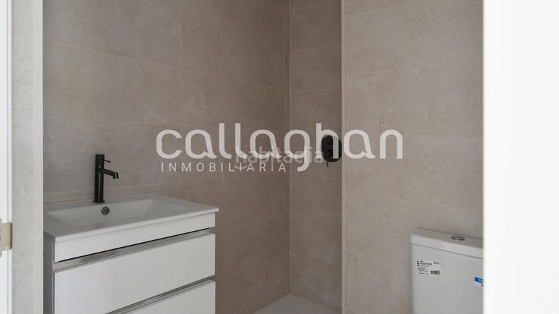 Foto 8f5ebd59-23e6-4730-a55e-539de75123f1. Attico con riscaldamento parcheggio in Zona Avenida Alta - Auditorio Torrent