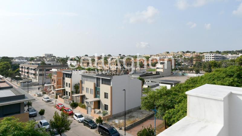 Foto 92b5aaa7-a5c7-46f4-8d95-6962c80b7a18. Attico con riscaldamento parcheggio in Zona Avenida Alta - Auditorio Torrent