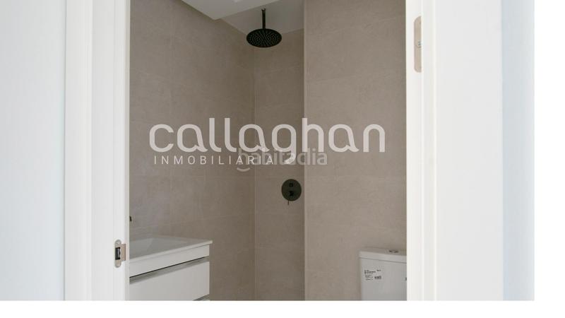 Foto b4a4cf6c-136b-4361-9d5b-b3641a280919. Attico con riscaldamento parcheggio in Zona Avenida Alta - Auditorio Torrent