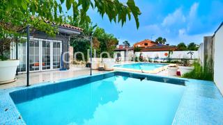 Xalet a El Grao. Encantadora y luminosa villa al lado mismo de la playa!