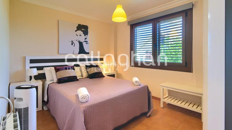 Foto 2aea7ba8-884c-4aa3-a4e4-d58b397a0e89. Chalet with parking in Corinto-Almardà Sagunt