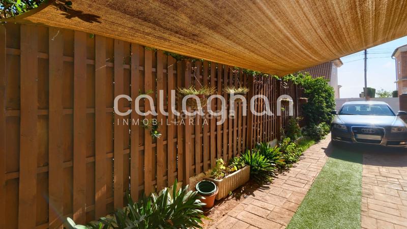 Foto 9cd76320-dd18-4560-98c1-09749315b583. Chalet with parking in Corinto-Almardà Sagunt