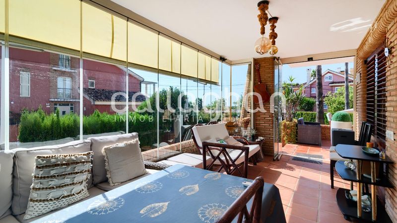 Foto a9431246-5dd0-4eb2-b3d7-88ae5b44d7b2. Xalet amb aparcament a Corinto-Almardà Sagunt