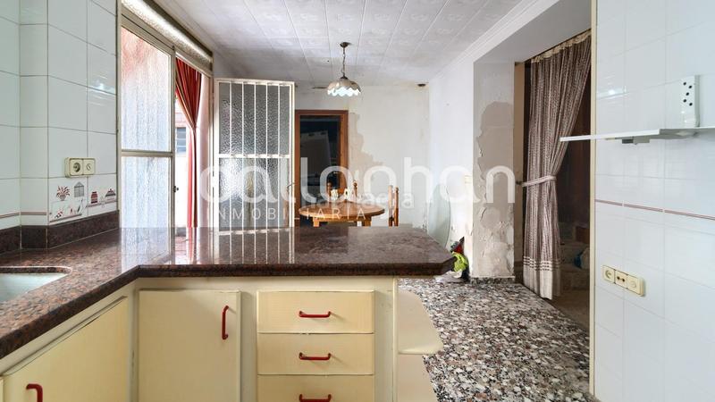 Foto b057aa79-9843-4bd5-8624-485b9e09e9a5. Mas dans El Genovés