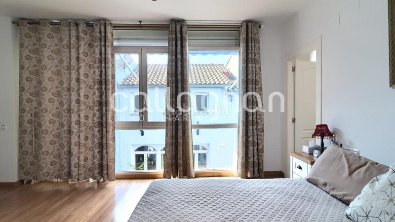 Foto 54a02b21-a02f-4842-b9e2-6ad335d502aa. Maison jumelée avec chauffage parking dans La Vila Alzira