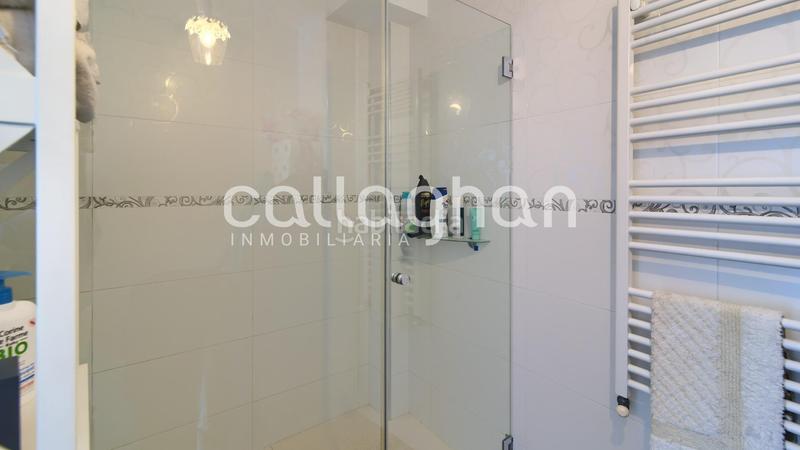 Foto 5f3d7566-7cc2-4886-bc26-25b9c9d191e9. Maison jumelée avec chauffage parking dans La Vila Alzira