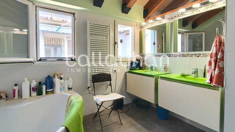 Foto 8cb84528-1bd2-4ee8-a2fa-d09221df5685. Maison jumelée avec chauffage parking dans La Vila Alzira