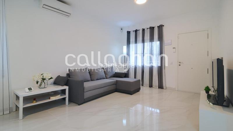 Foto 960721a1-4b7b-4f6a-b227-521fda50b074. Xalet amb aparcament piscina a Pedralba