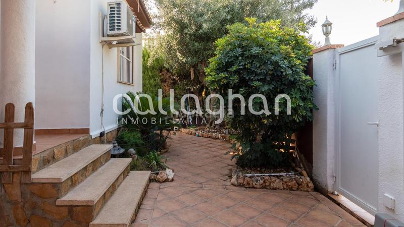 Foto 1565bcc4-f41a-4aa1-ac8a-21cfb92564d9. Chalet casa independiente en la pobla de vallbona en Pobla de Vallbona (la)