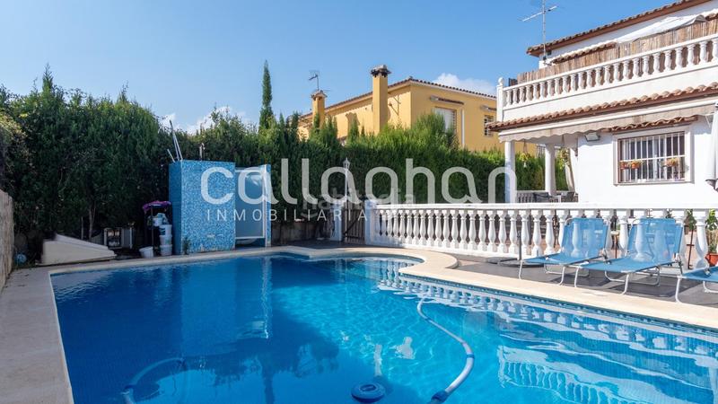 Foto e764f82c-7dc8-4292-a64f-489868513975. Chalet casa independiente en la pobla de vallbona en Pobla de Vallbona (la)