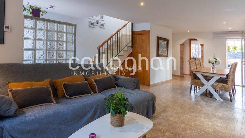 Foto ea40b977-2acb-41bb-9fb2-e9620eab2076. Chalet casa independiente en la pobla de vallbona en Pobla de Vallbona (la)