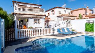 Xalet  Calle jaen. Casa independiente en la pobla de vallbona