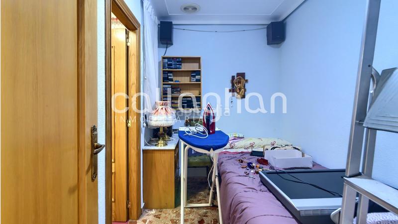 Foto a3c2703d-fa59-48a3-882a-c54ebaf18459. Casa adossada a Vall d´Uixó (la)