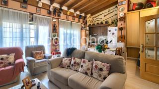 Casa adossada a Vall d´Uixó (la). Venta de edificio en centro de vall duixo