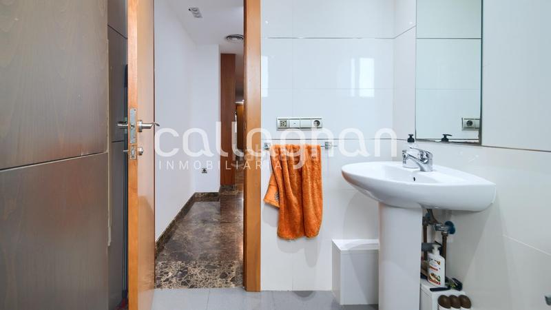 Foto f3978599-ab6b-4ebb-abfd-1cc89da3b2ad. Attique dans Albal