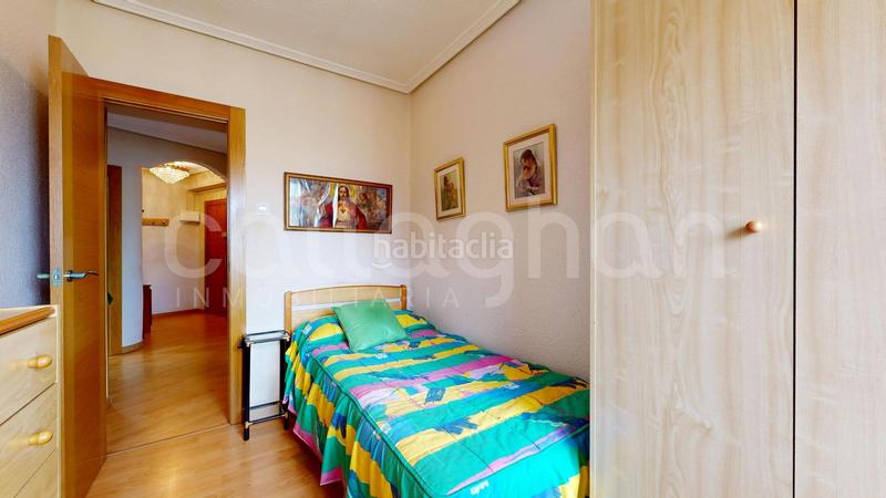 Foto 7aeba9b9-26e3-4531-b02f-3d6d2d1ed39f. Pis a Exposició Valencia