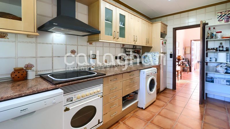 Foto 30f13cd1-dd40-4c21-952d-bd9a4d31a219. Chalet  independiente en una parcela de 2.830 m2 en Alzira