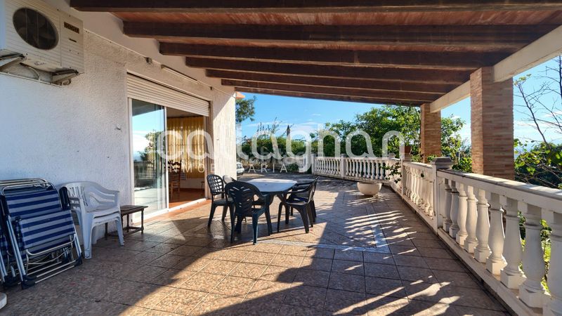 Foto f191d6ca-ed56-4848-8e13-2607504465b4. Chalet  independiente en una parcela de 2.830 m2 en Alzira