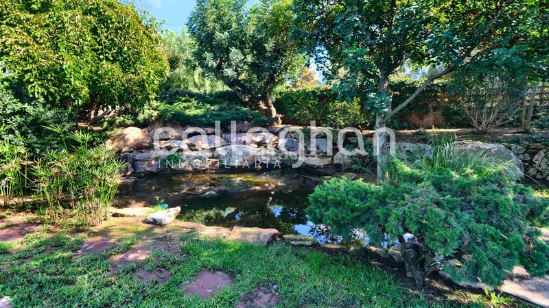 Foto b6405af3-0f17-4fa4-9adb-6b1c705bd58f. Xalet amb calefacció aparcament piscina a Nueva Santa Barbara - Cruz de Gracia Godella