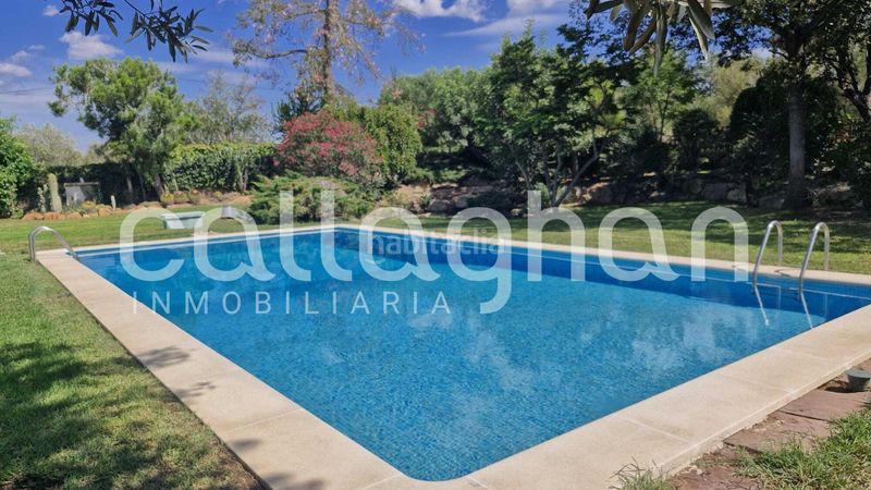 Foto c0de19c7-4fa2-4c00-b33d-f0c3a31abacf. Xalet amb calefacció aparcament piscina a Nueva Santa Barbara - Cruz de Gracia Godella