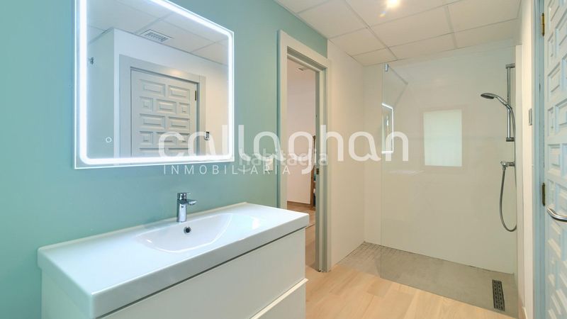 Foto c768bebf-eef5-4b2f-b6e2-b38b2eed68d9. Xalet amb calefacció aparcament piscina a Nueva Santa Barbara - Cruz de Gracia Godella