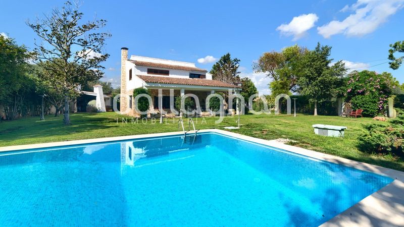 Foto d305e865-f994-4a3e-8114-abee63439721. Xalet amb calefacció aparcament piscina a Nueva Santa Barbara - Cruz de Gracia Godella