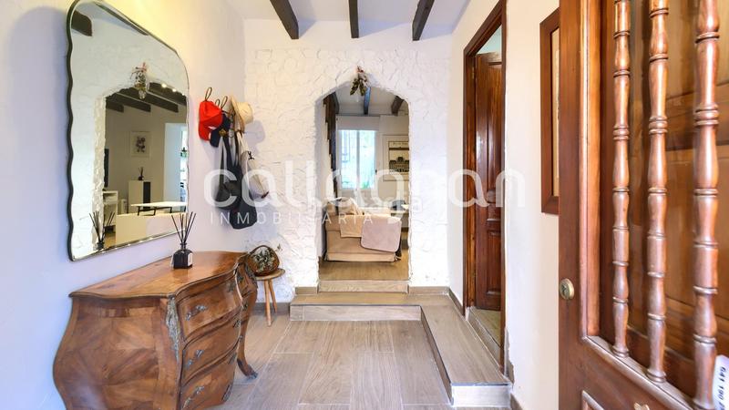 Foto 11d99ff0-acb2-40e6-978b-e2987dd90e6e. Casa adossada a Casco Urbano Náquera