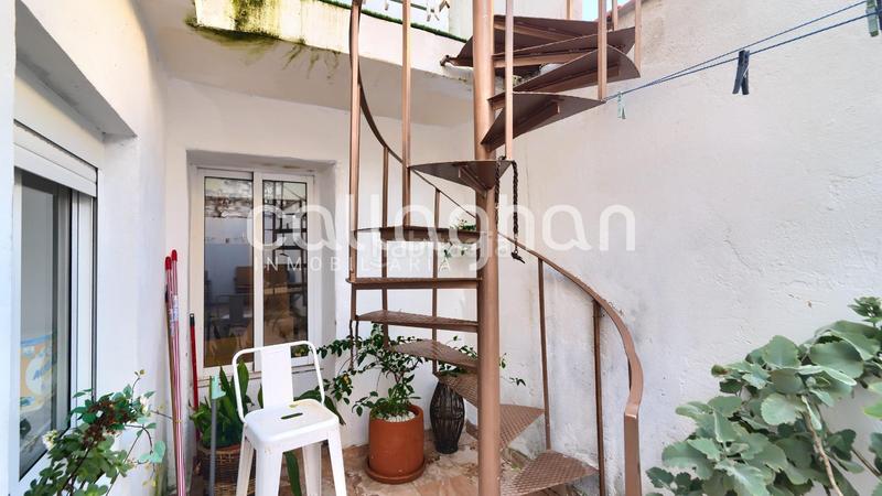 Foto 993017f8-a145-4515-bb6d-5c8fc29fcc67. Casa adossada a Casco Urbano Náquera