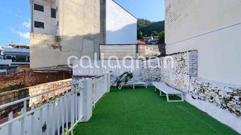 Foto f02b5d60-0691-44d7-b10e-3355d4a9b956. Casa adossada a Casco Urbano Náquera