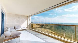 Dúplex  Calle currica. Dúplex de diseño con gran terraza y 3 suites con vistas infinita