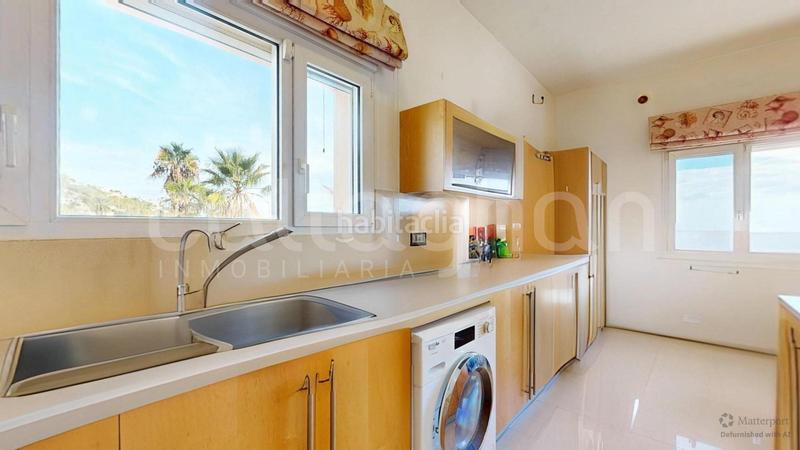 Foto e52d6948-daa2-4725-9004-0cde6456c137. Chalet con riscaldamento parcheggio in Oltamar - Cucarres Calp