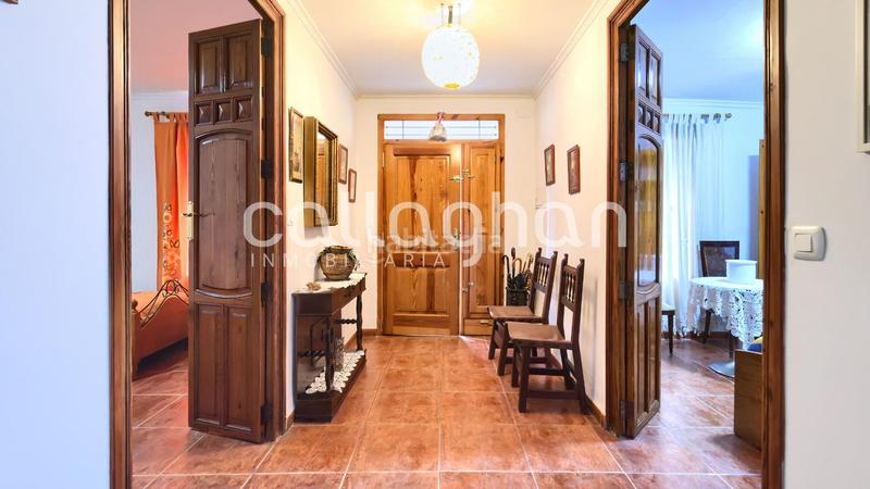 Foto 301688fe-3b0c-4663-96ba-7609a7d36d53. Maison jumelée dans Alberic