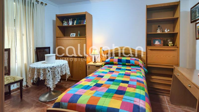 Foto aa2c83ba-3d28-47c4-aeb3-b1193c5834b5. Maison jumelée dans Alberic