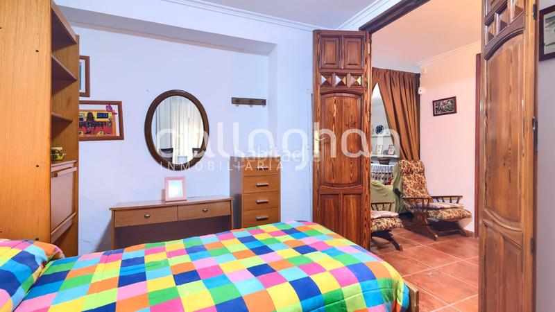 Foto f2e3ca06-9482-4570-b42b-15d4a80dc0de. Maison jumelée dans Alberic