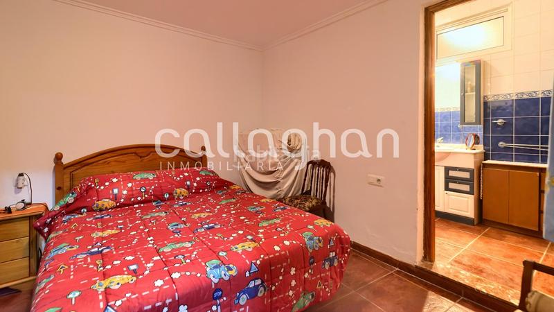 Foto f31295e2-6ff9-467e-830f-fc4a356f75cd. Maison jumelée dans Alberic