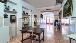 Local Comercial  Avenida mijares. Venta de local o almacén en el centro de nules