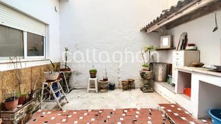 Casa adossada  San roque. Casa adosada con 6 habitaciones en el centro de xilxes