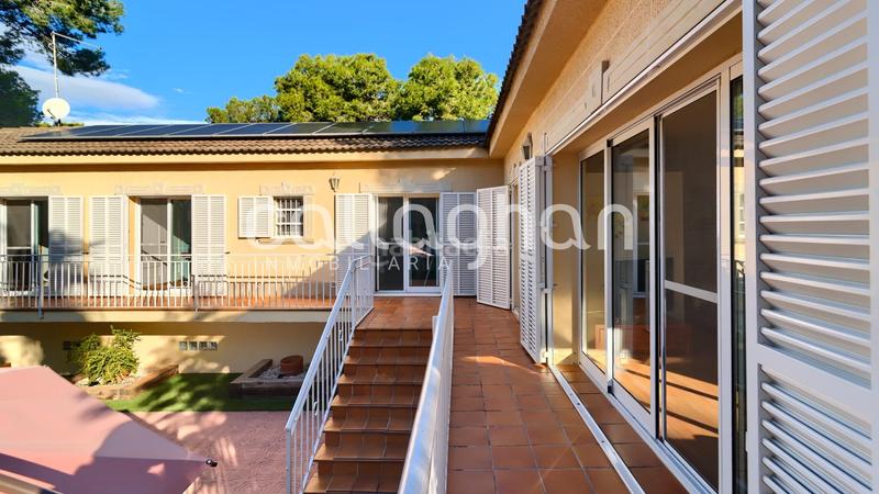 Foto 73d46871-c0a0-4a1d-925c-c28c9d73ba44. Chalet con riscaldamento parcheggio piscina in Picassent