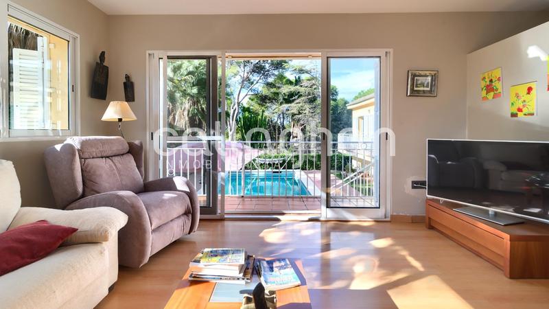 Foto c4680ecb-0bf3-4f6d-8cf5-f6bb2452f6b5. Chalet con riscaldamento parcheggio piscina in Picassent