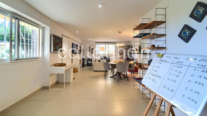 Foto e02adc08-d68b-4364-be42-fb4d287b71f4. Chalet con riscaldamento parcheggio piscina in Picassent