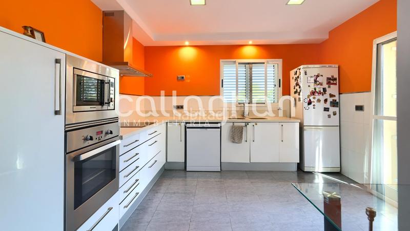 Foto e23e4e57-4652-4773-9bf9-67a1786e3402. Chalet con riscaldamento parcheggio piscina in Picassent