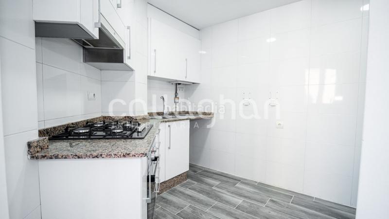 Foto 7c0a407b-3ec2-4ae8-8e73-052ebd5fe625. Piso vivienda reformada muy cerca de la ciudad administrativa en Valencia