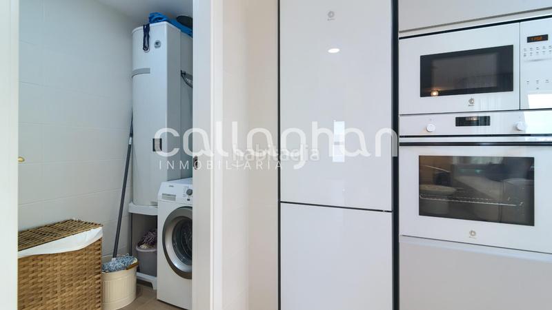 Foto 2a1619c2-3505-4e91-afcc-b83d32a68b69. Flat with heating parking pool in Albal