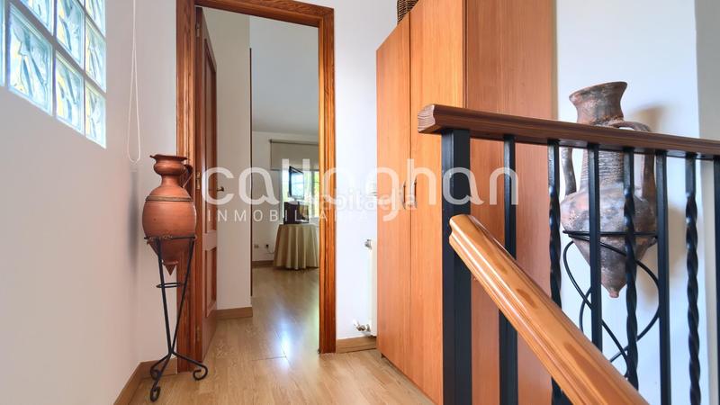 Foto 551da269-9081-42bc-8e3a-b0776591395f. Chalet  esquinero en maravisa en La Conarda Pobla de Vallbona (la)