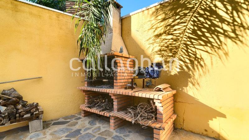 Foto 9b1977f4-e574-4c4e-a44f-e19ff5543ef7. Chalet  esquinero en maravisa en La Conarda Pobla de Vallbona (la)