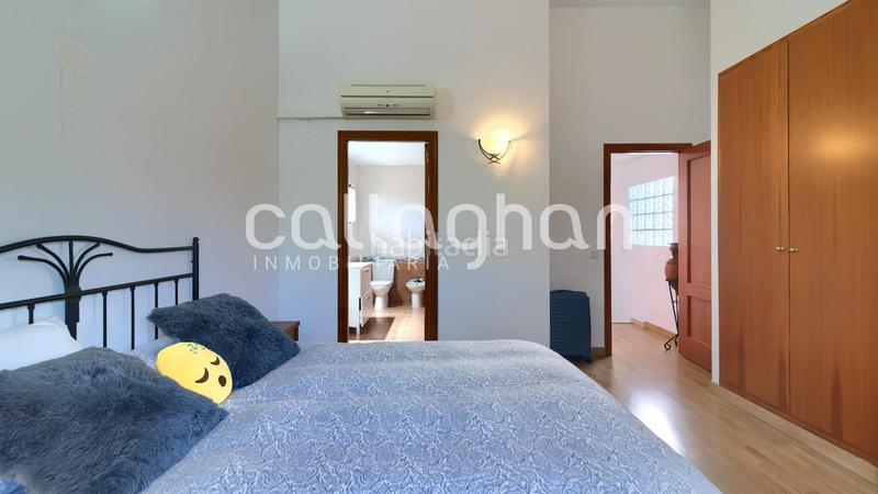 Foto ad1d17c0-b5f5-4972-b871-113d88179f33. Chalet  esquinero en maravisa en La Conarda Pobla de Vallbona (la)