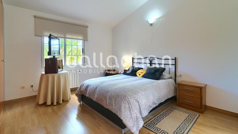 Foto dc16ca39-1c25-4fa2-9107-1f1610e339fc. Chalet  esquinero en maravisa en La Conarda Pobla de Vallbona (la)