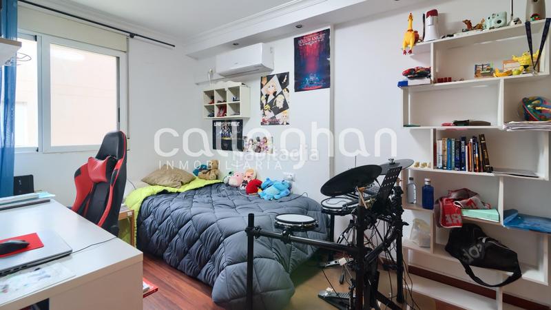 Foto 4bb11a38-4054-4c69-9048-55221ef696b4. Maison jumelée avec parking dans Nuevo Centro Sagunt