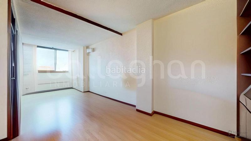 Foto e2023d2c-4224-4cb6-8e00-ec4ce0efa8c3. Alquiler piso oportunidad de alquiler en plena zona universitaria en Valencia